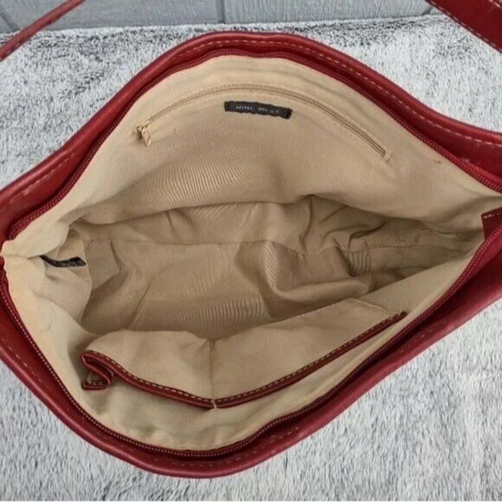 Vintage Nine West Faux Leather Hobo Bag Tassel Red Southwest Shoulder Bag‎